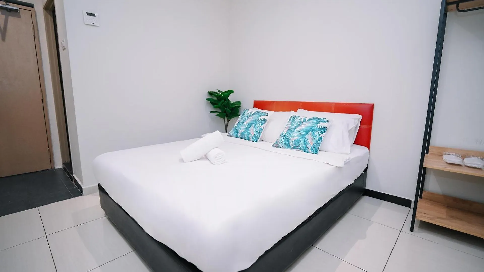 Swing & Pillows - Sunway Pyramid Pj Petaling Jaya 2*,  Malesia